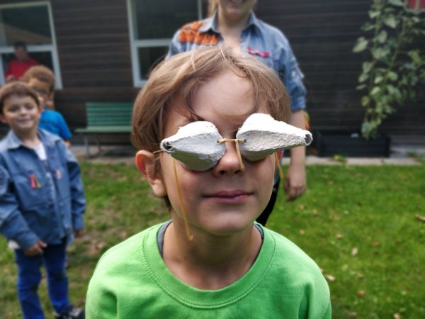 Æggebakke-høne-briller